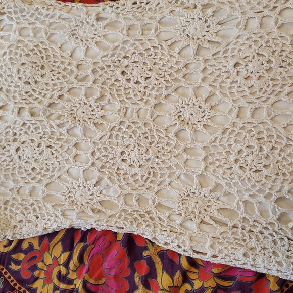 Vintage 70s one of a kind crochet dress - Picture 3 of 16